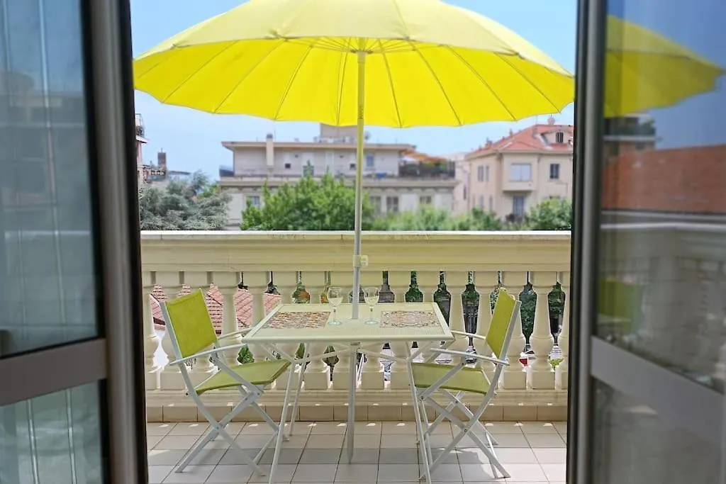 Carlo'S Lf2.18-Sanremo Garibaldi-Oasi In Centro Lägenhet Italien